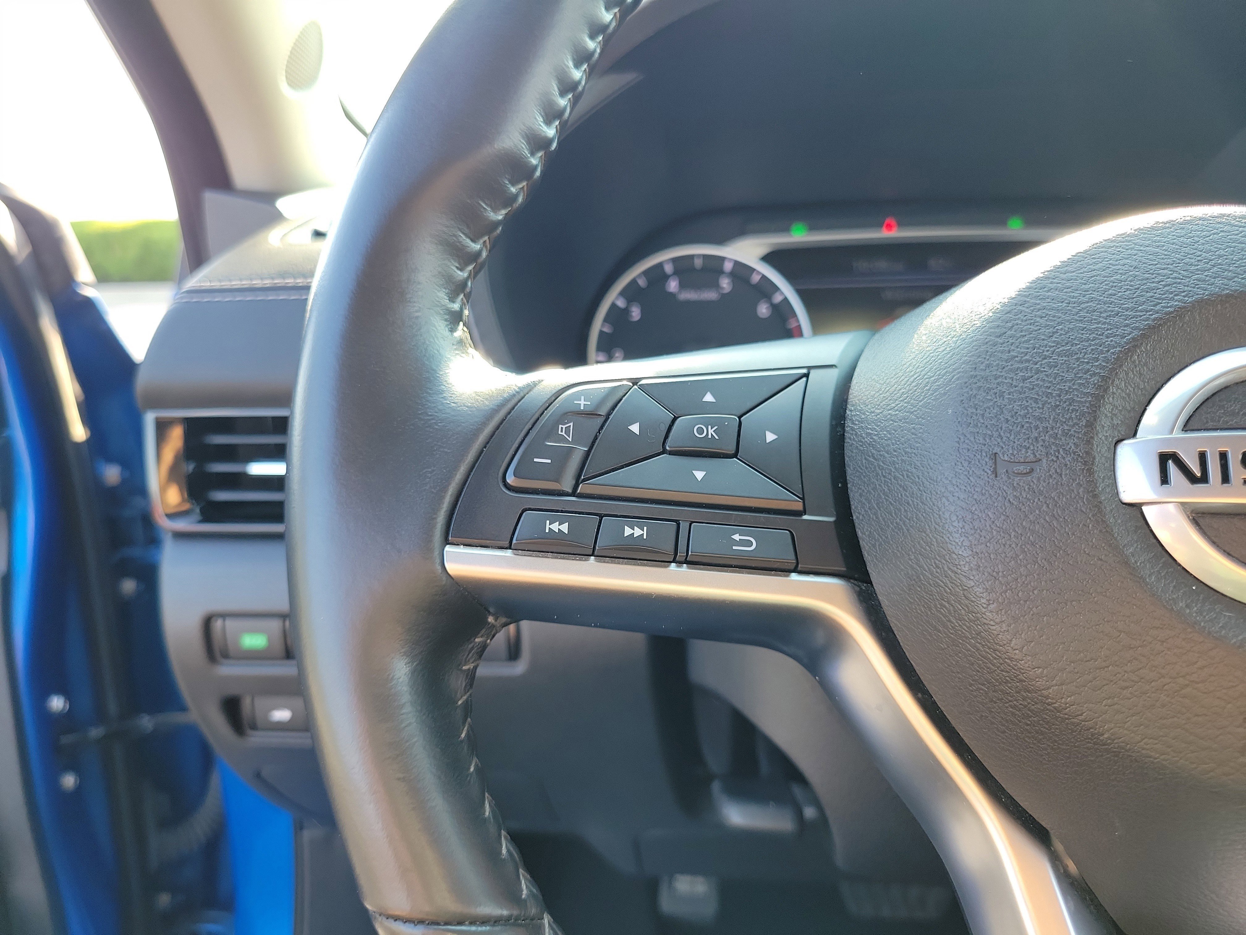 Certified 2022 Nissan Sentra SV w/ Trunk Package image 22