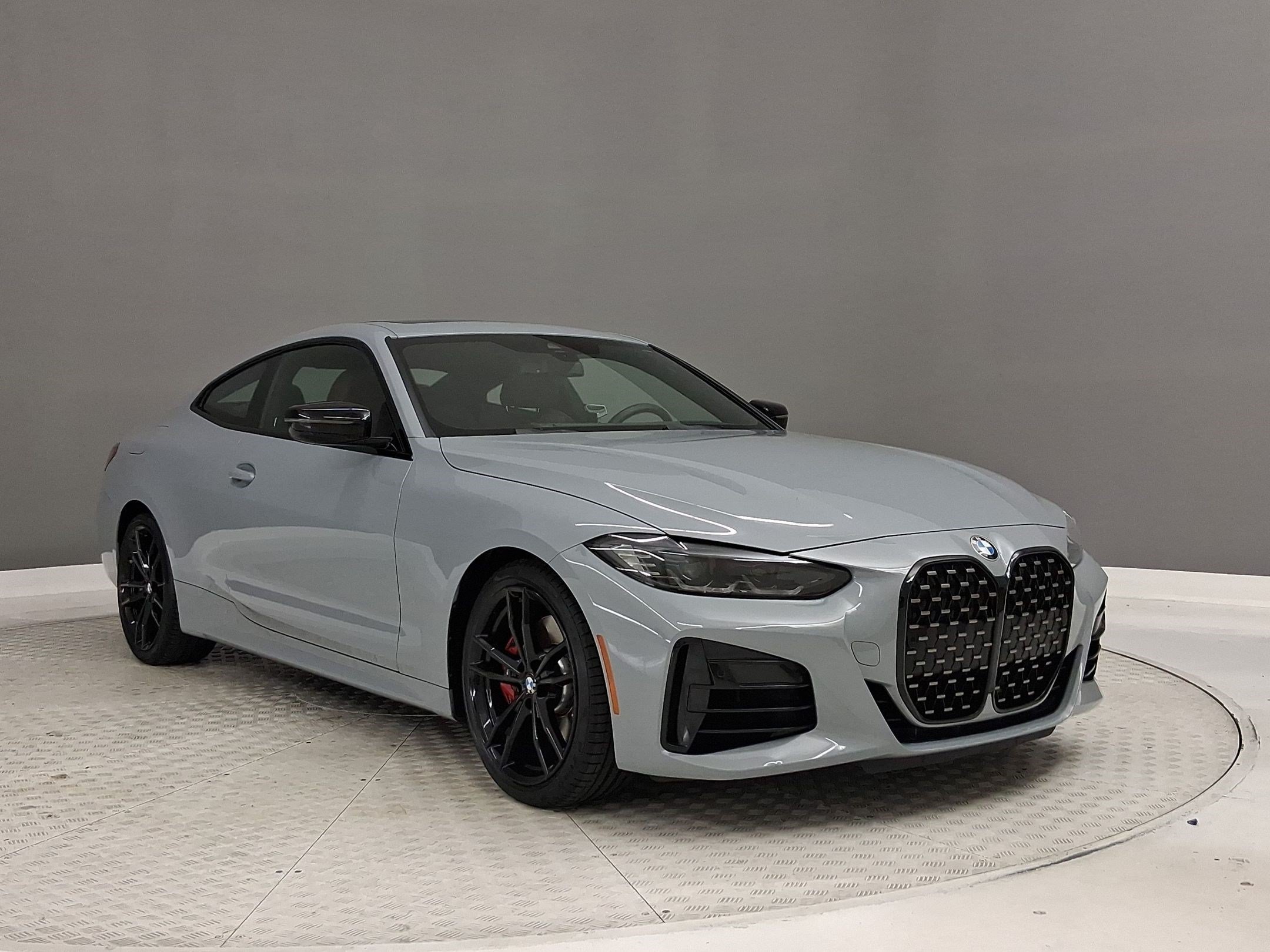 Used 2024 BMW M440i Coupe w/ Shadowloine Package RWD image 7