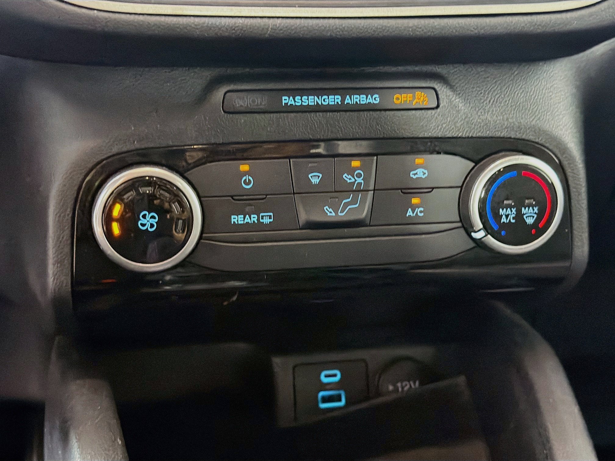Used 2022 Ford Escape SE AWD/4WD image 22