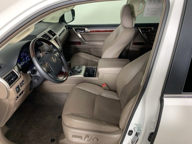 Used 2019 Lexus GX 460 image 33