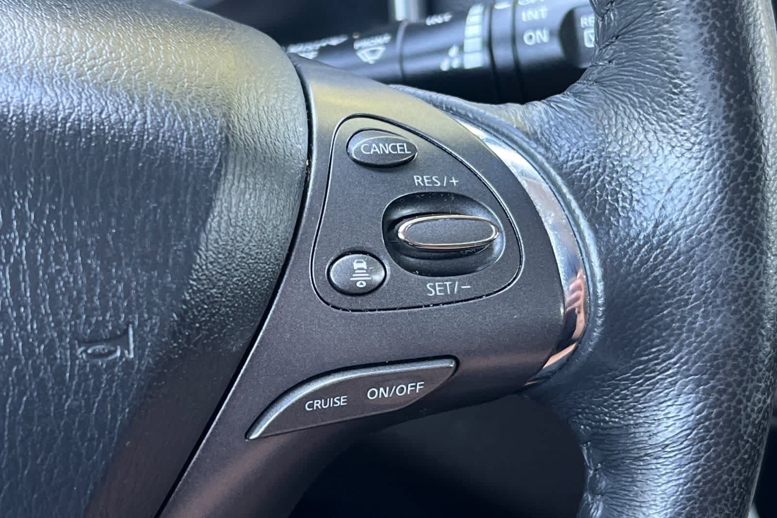 Used 2021 Nissan Murano SV FWD image 29