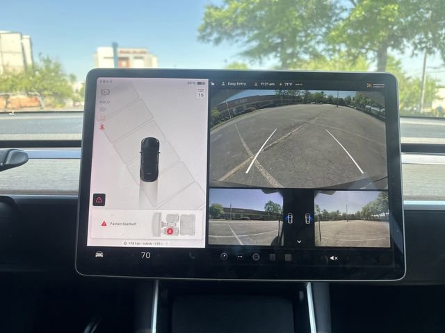 Used 2020 Tesla Model Y Long Range image 11