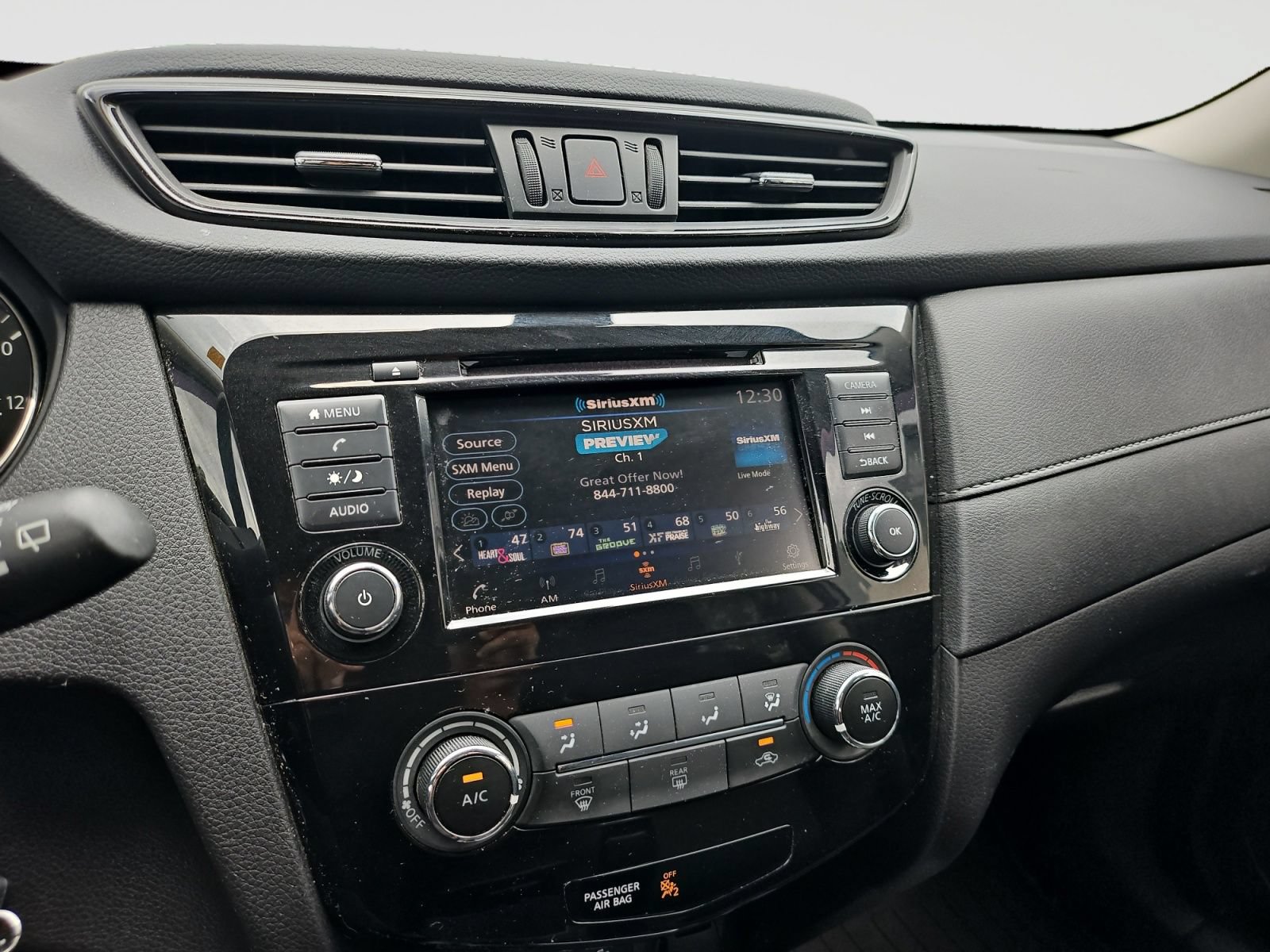 Used 2020 Nissan Rogue S FWD image 26