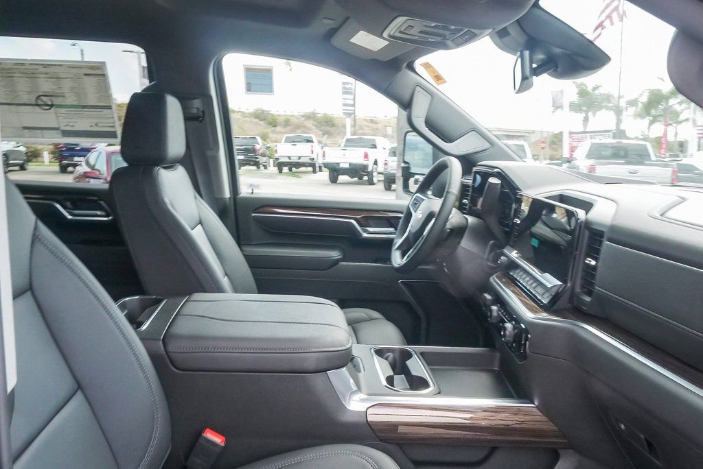 New 2025 Chevrolet Silverado 2500 LT w/ Safety Package image 16