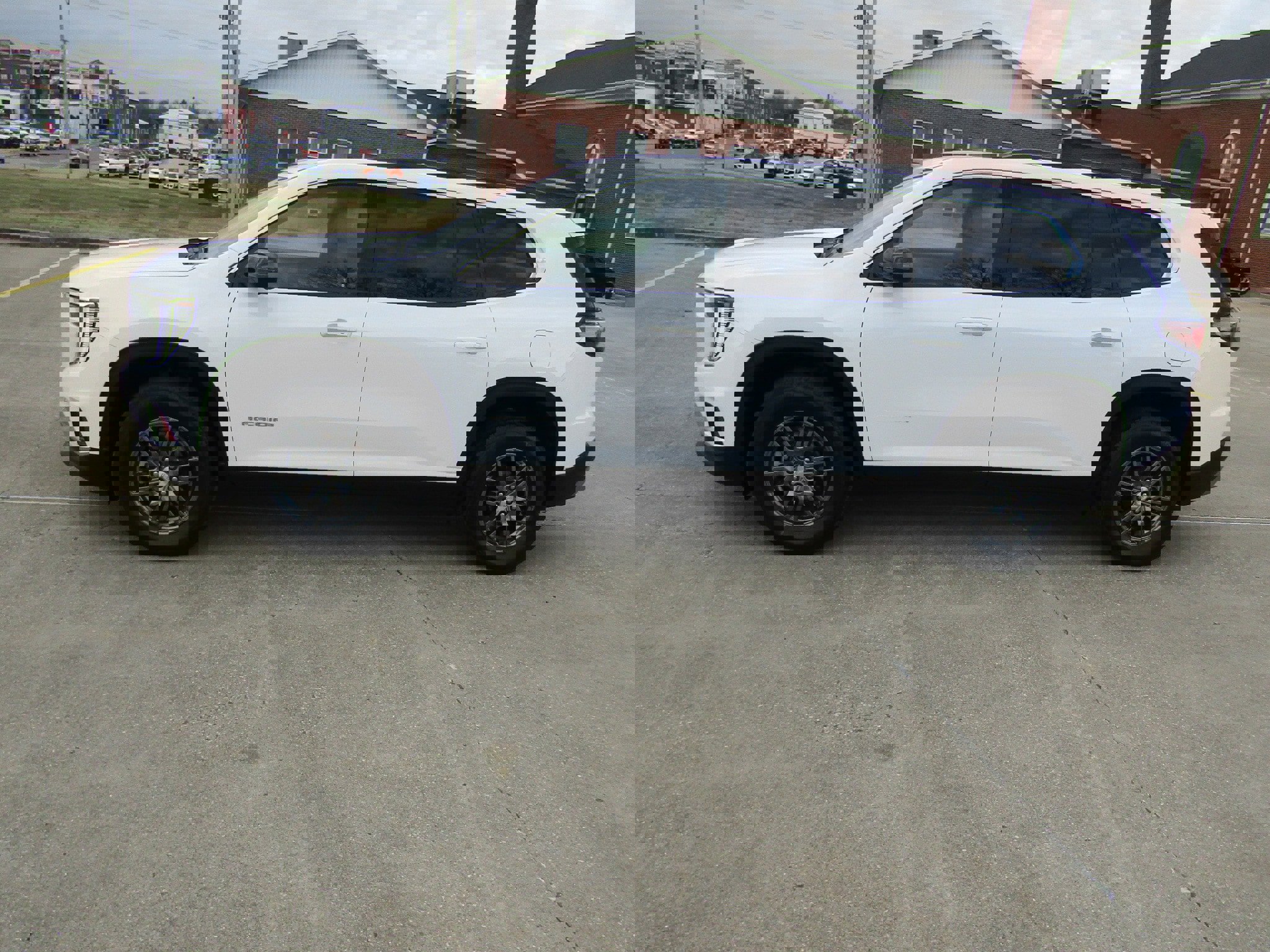 Used 2025 GMC Acadia Elevation image 6