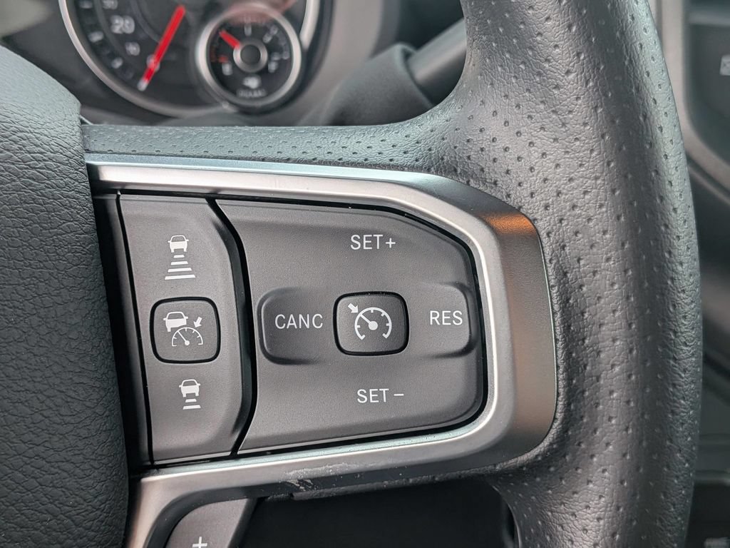 New 2026 RAM 5500 Tradesman w/ Chrome Appearance Group AWD/4WD image 14