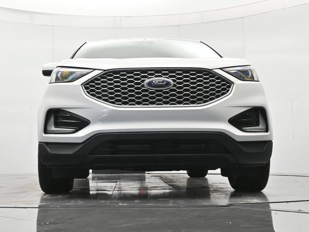 Used 2024 Ford Edge SEL AWD/4WD image 37
