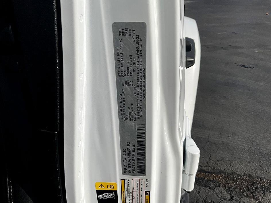 Used 2021 Jeep Wrangler Unlimited Sahara image 34