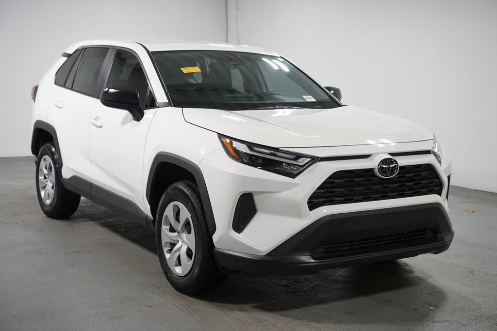 Certified 2025 Toyota RAV4 LE image 3
