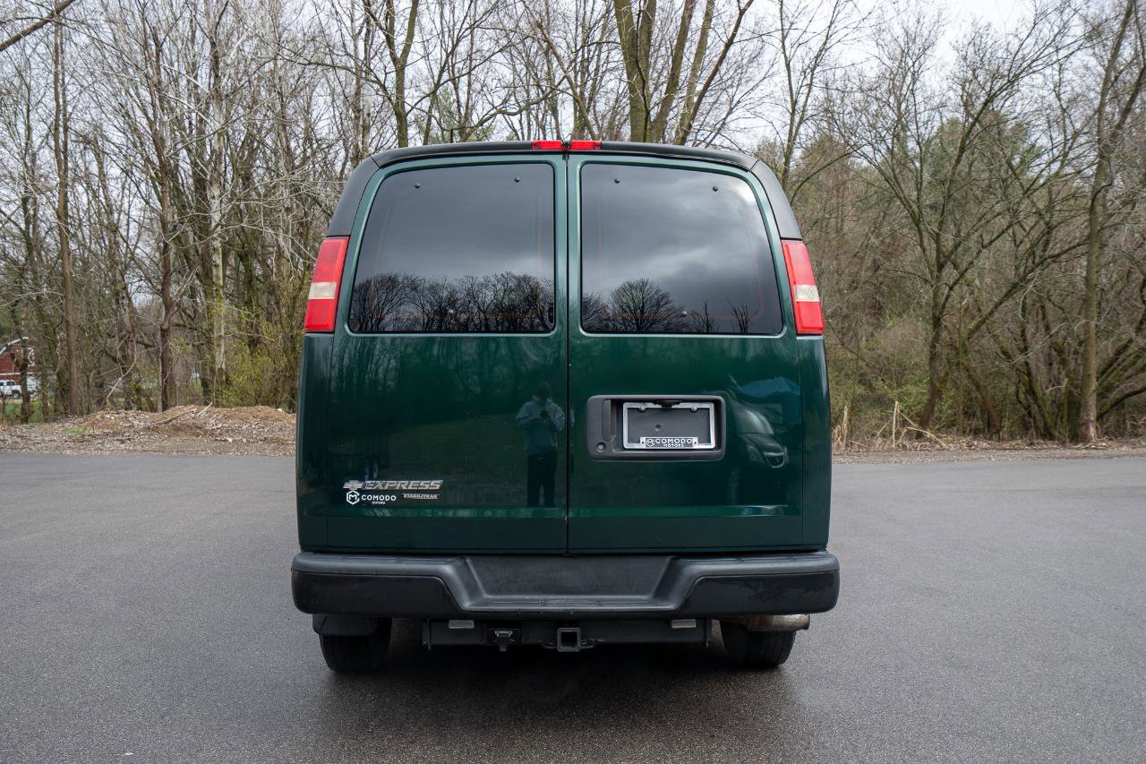 Used 2014 Chevrolet Express 3500 LS image 4