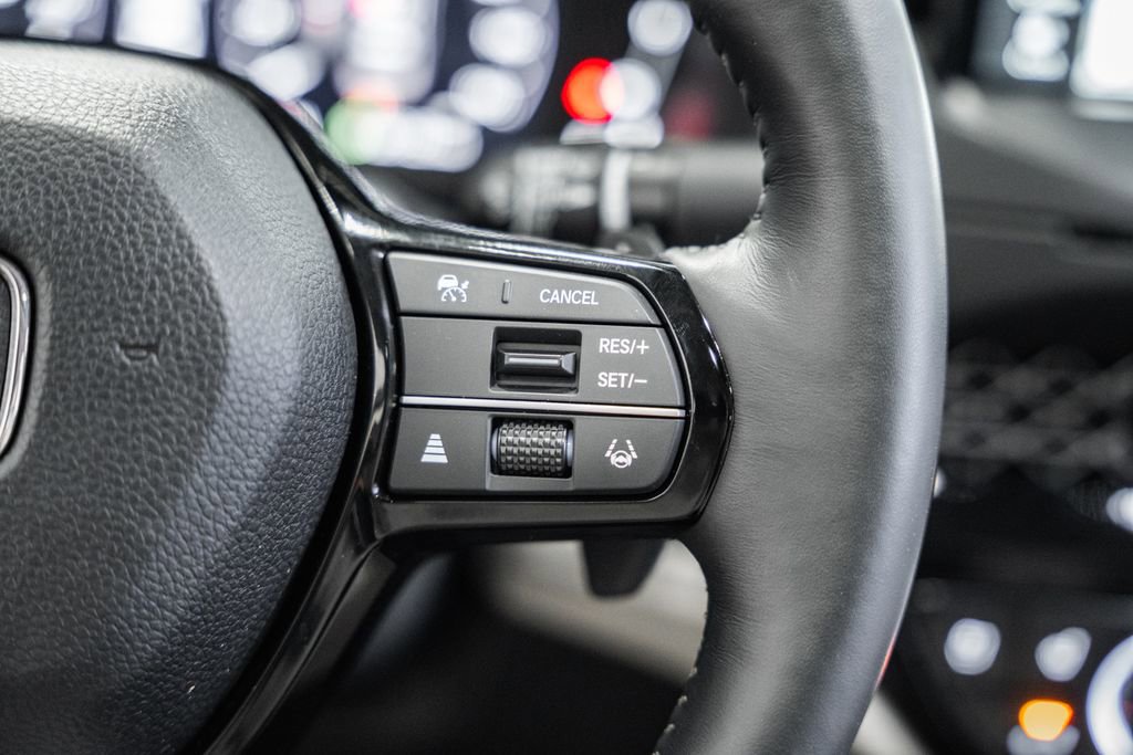 Used 2025 Honda Accord Touring image 33