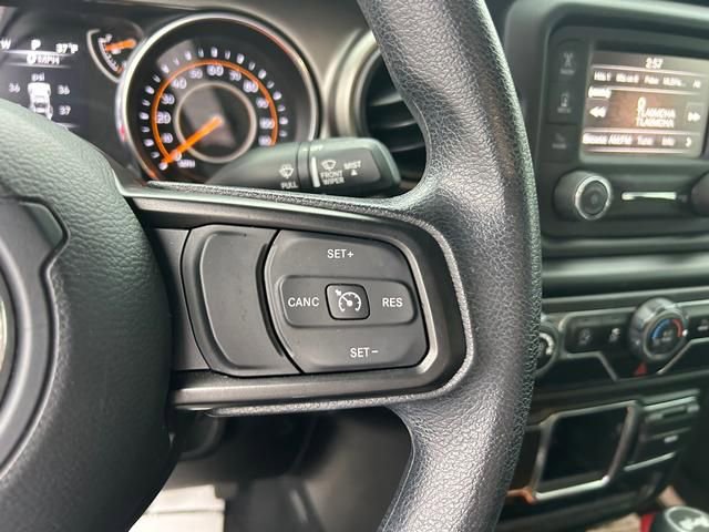 Used 2021 Jeep Wrangler Unlimited Sport AWD/4WD image 21