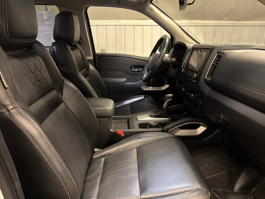 Used 2022 Nissan Frontier SV w/ SV Premium Package AWD/4WD image 46