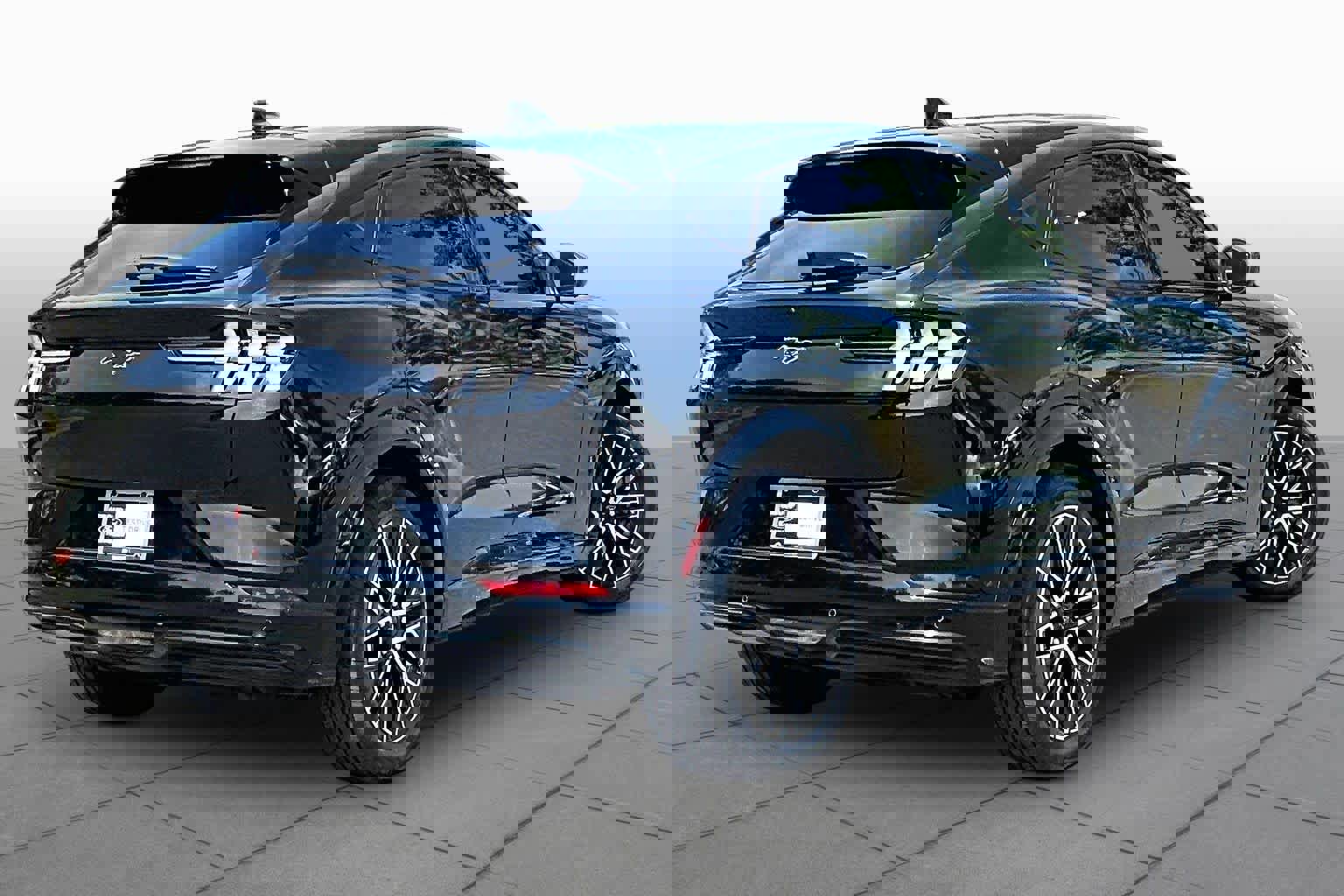 Used 2024 Ford Mustang Mach-E Premium RWD image 12