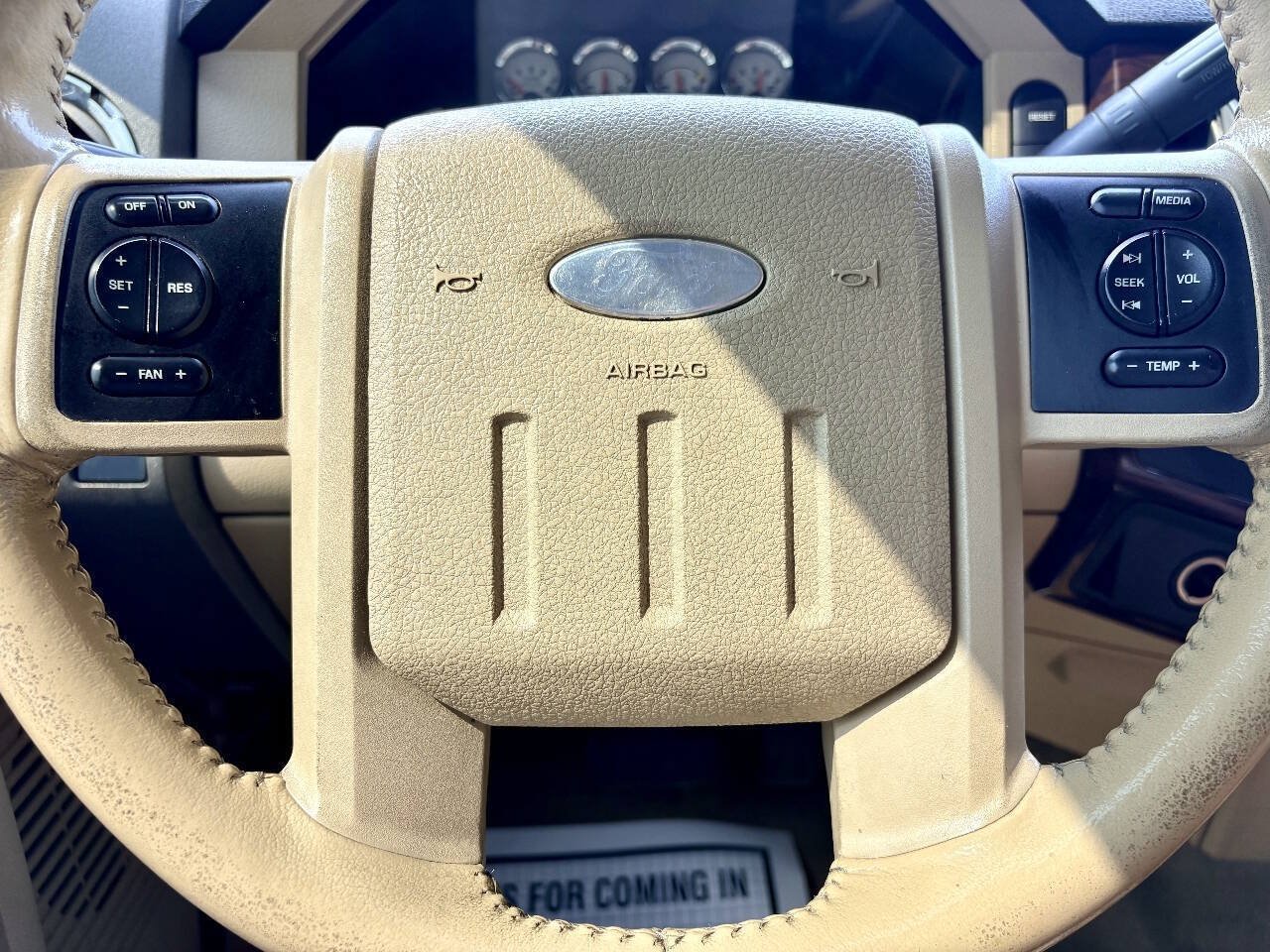 Used 2008 Ford F350 Lariat AWD/4WD image 29