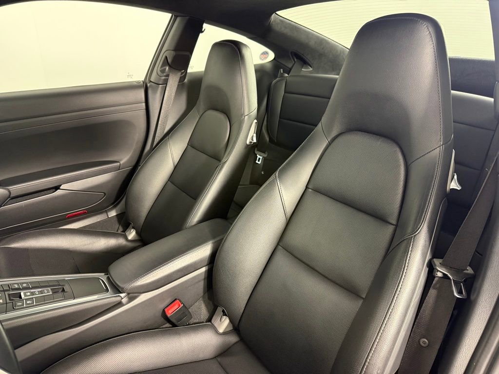 Used 2017 Porsche 911 Carrera image 5