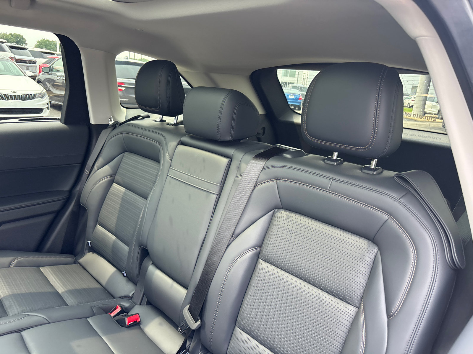 New 2026 Lincoln Nautilus Reserve w/ Jet Appearance Package AWD/4WD image 27