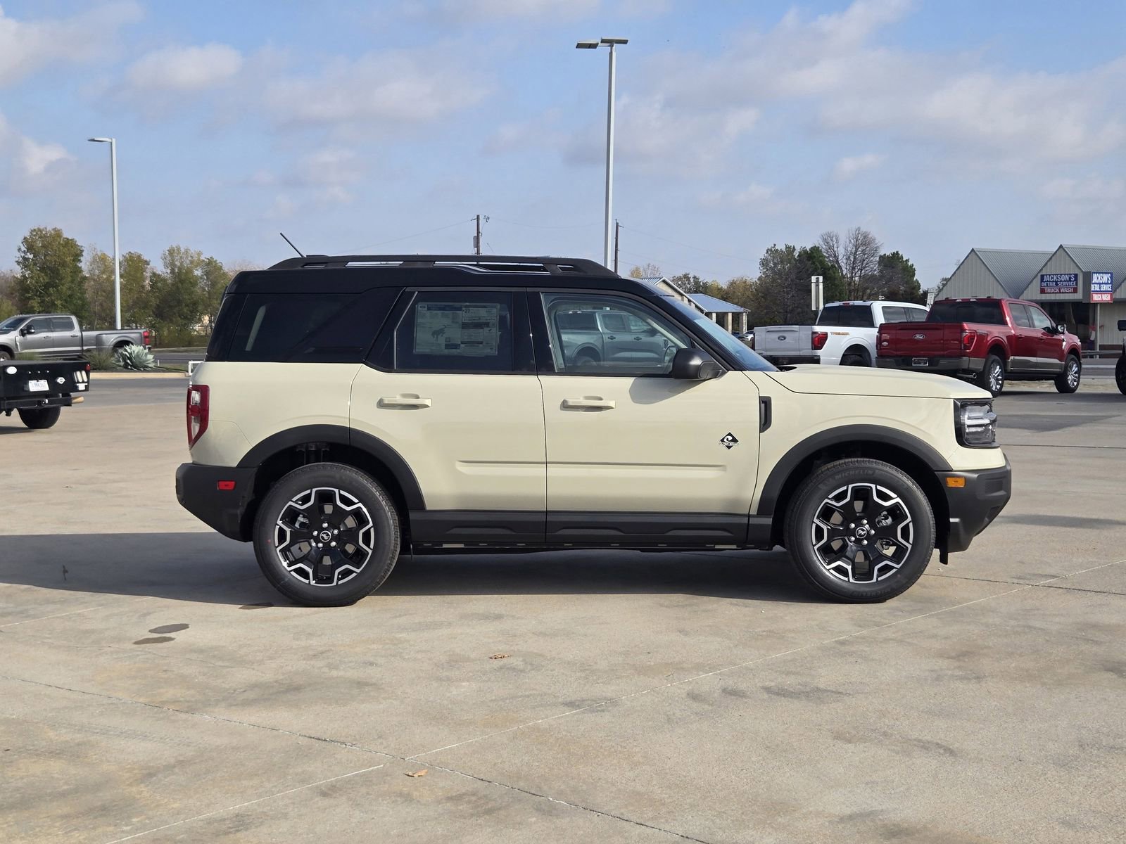 New 2025 Ford Bronco Sport Outer Banks AWD/4WD image 7