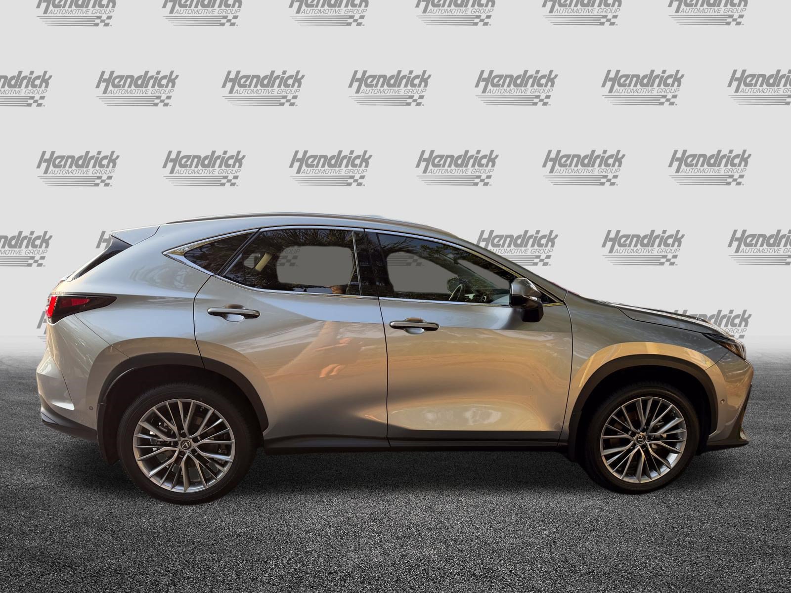 Used 2022 Lexus NX 350h AWD w/ Vision Package image 9