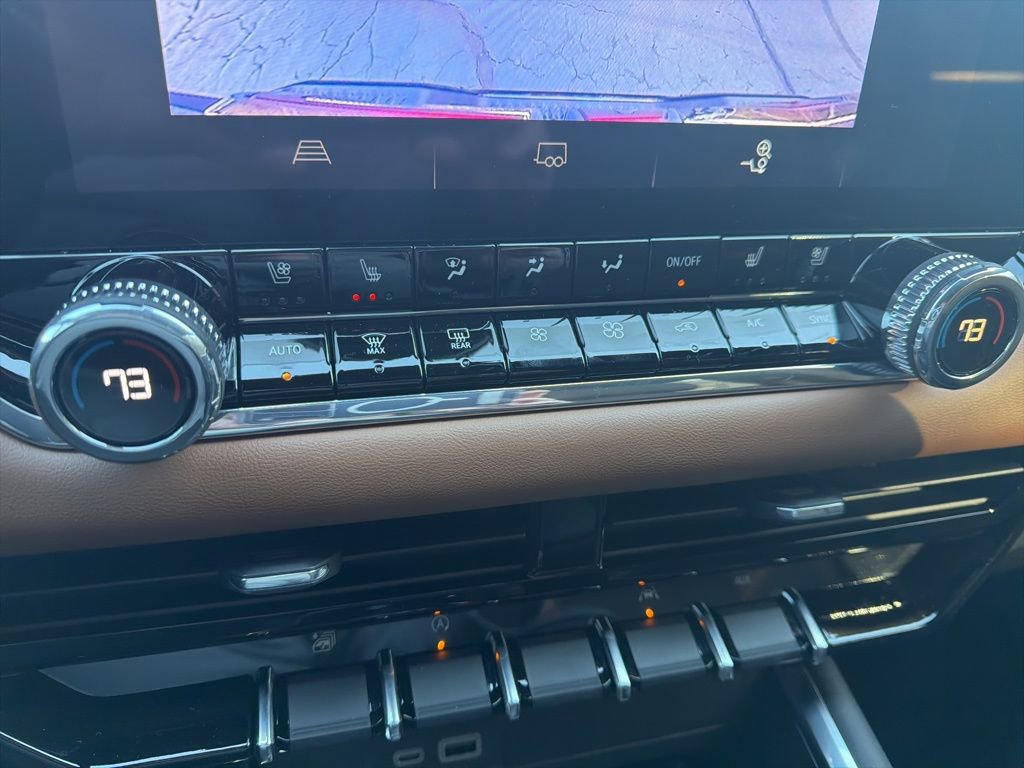 New 2026 GMC Canyon AT4 w/ AT4 Premium Package image 18