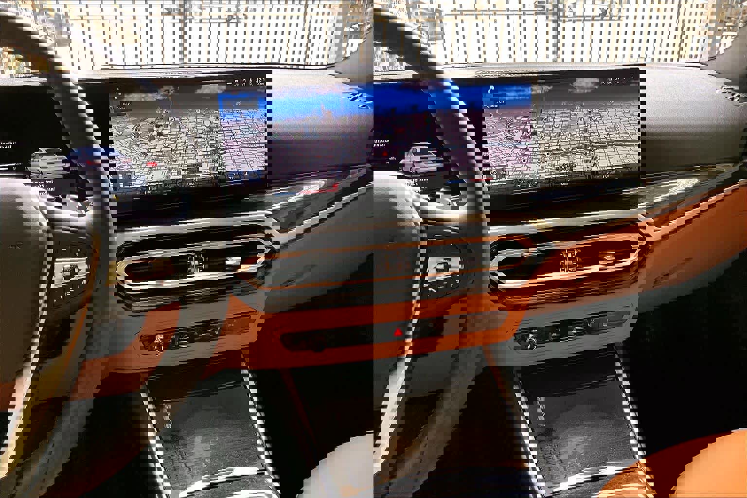 Used 2023 BMW 330i Sedan w/ Parking Assistance Package image 6