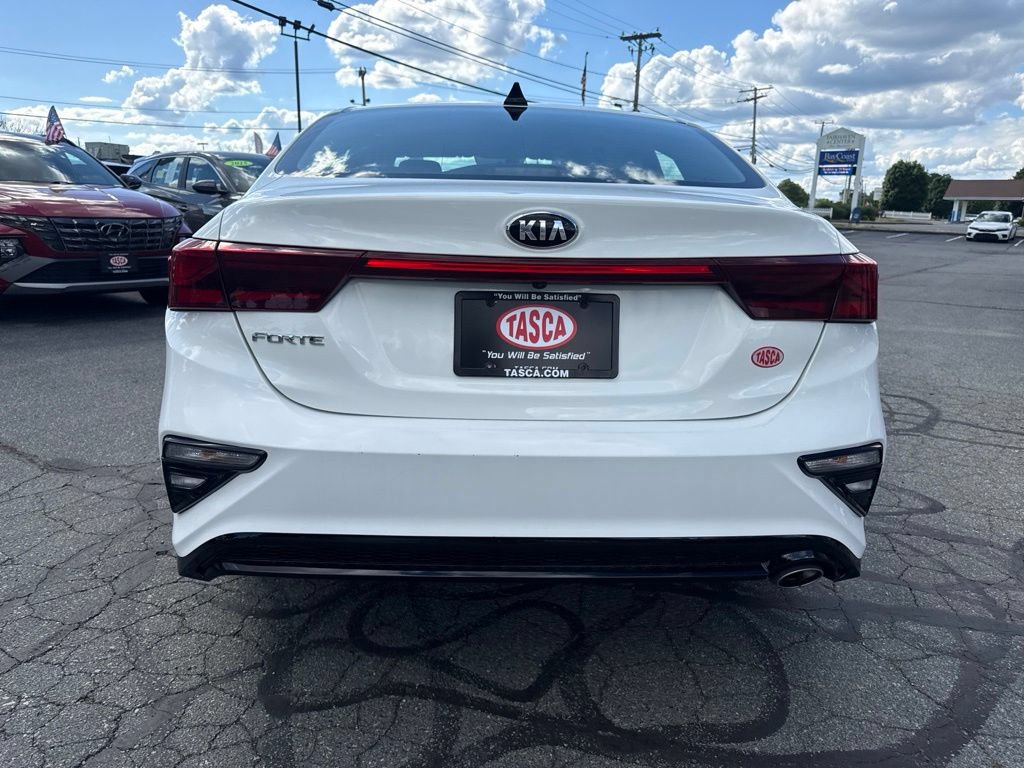 Used 2020 Kia Forte LXS FWD image 6