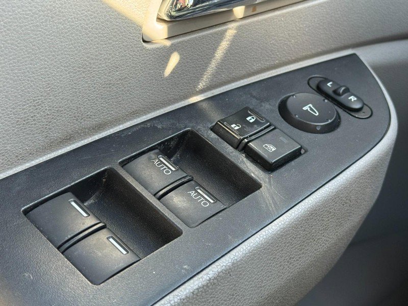Used 2014 Honda Odyssey EX image 24