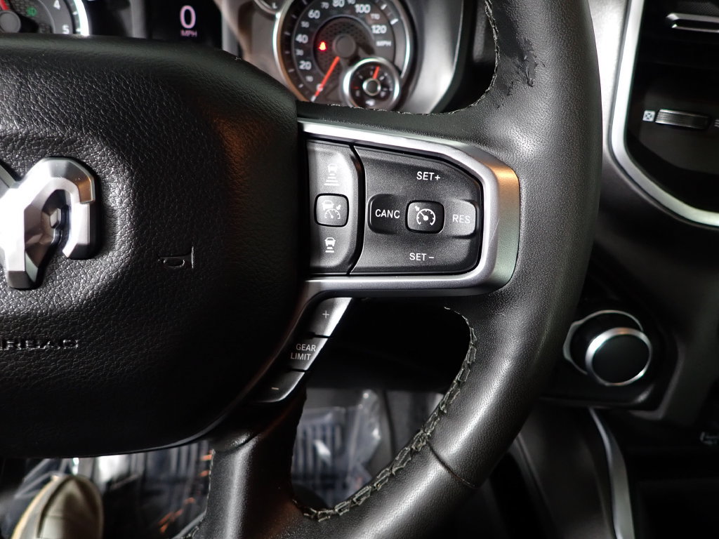 Used 2025 RAM 1500 Big Horn AWD/4WD image 28