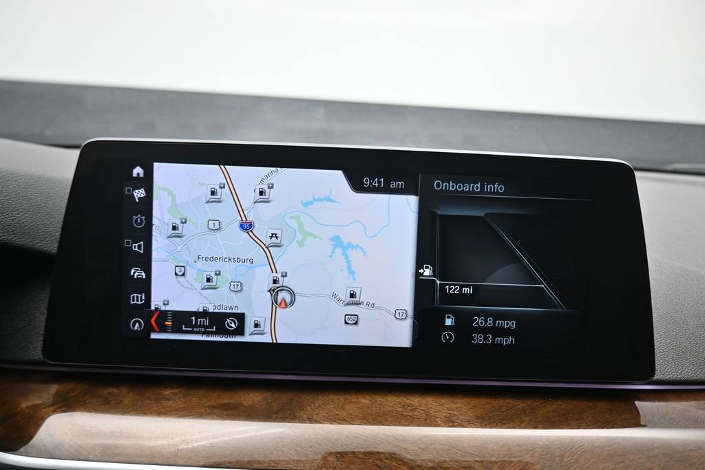 Used 2018 BMW 530i xDrive AWD/4WD image 19