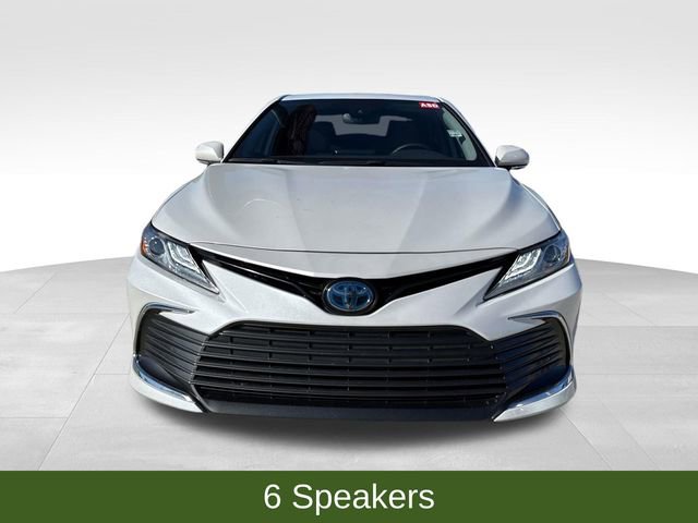 Used 2023 Toyota Camry XLE image 2