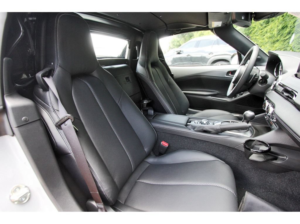 New 2026 MAZDA MX-5 Miata RF Grand Touring RWD image 10