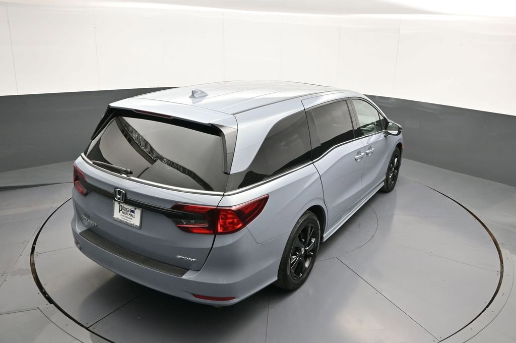 Certified 2024 Honda Odyssey Sport image 40