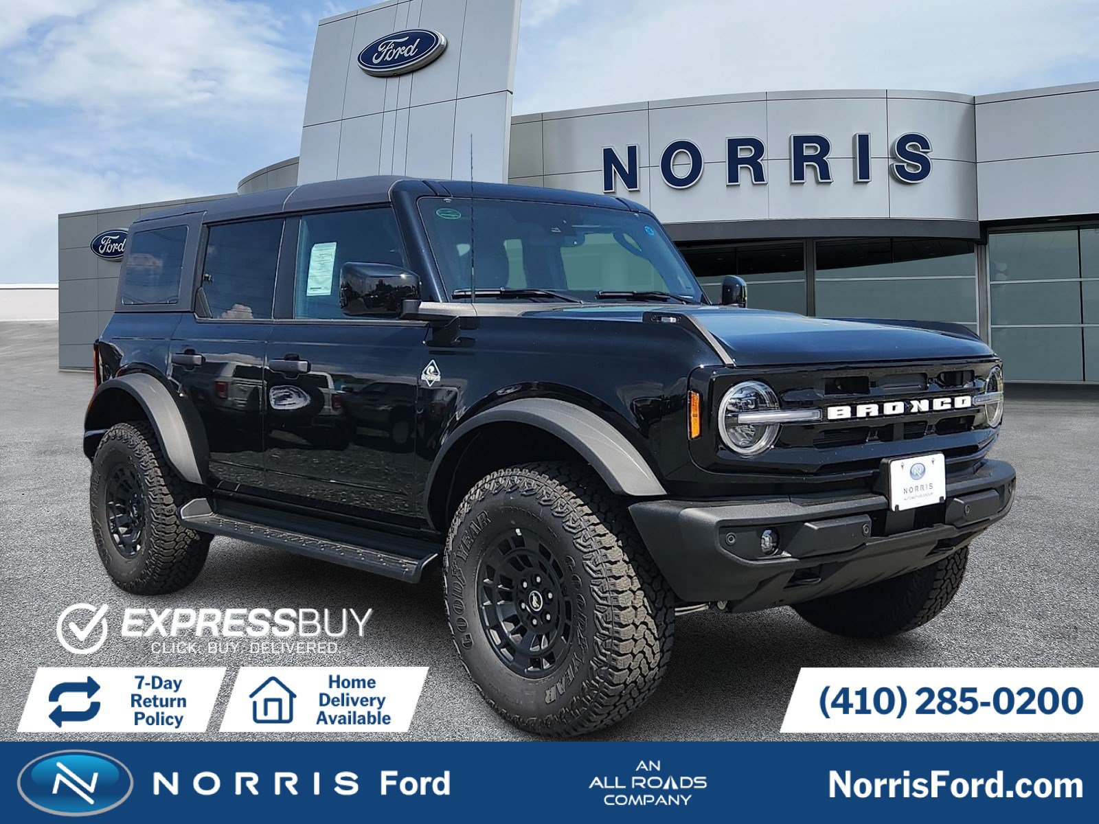 New 2026 Ford Bronco Outer Banks w/ Sasquatch Package AWD/4WD image 1