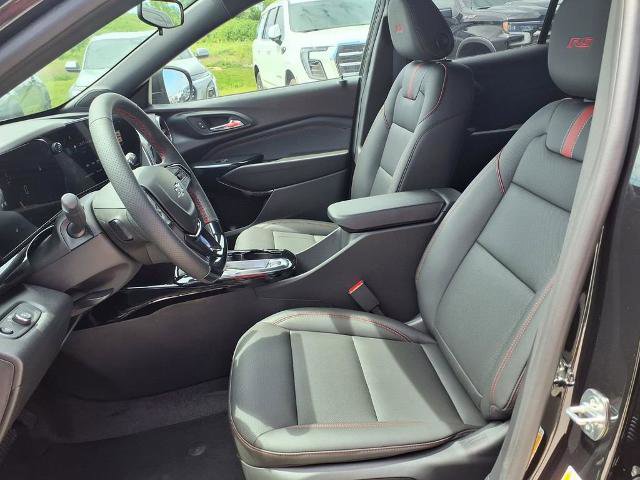 New 2026 Chevrolet Trax RS w/ Driver Confidence Package FWD image 14