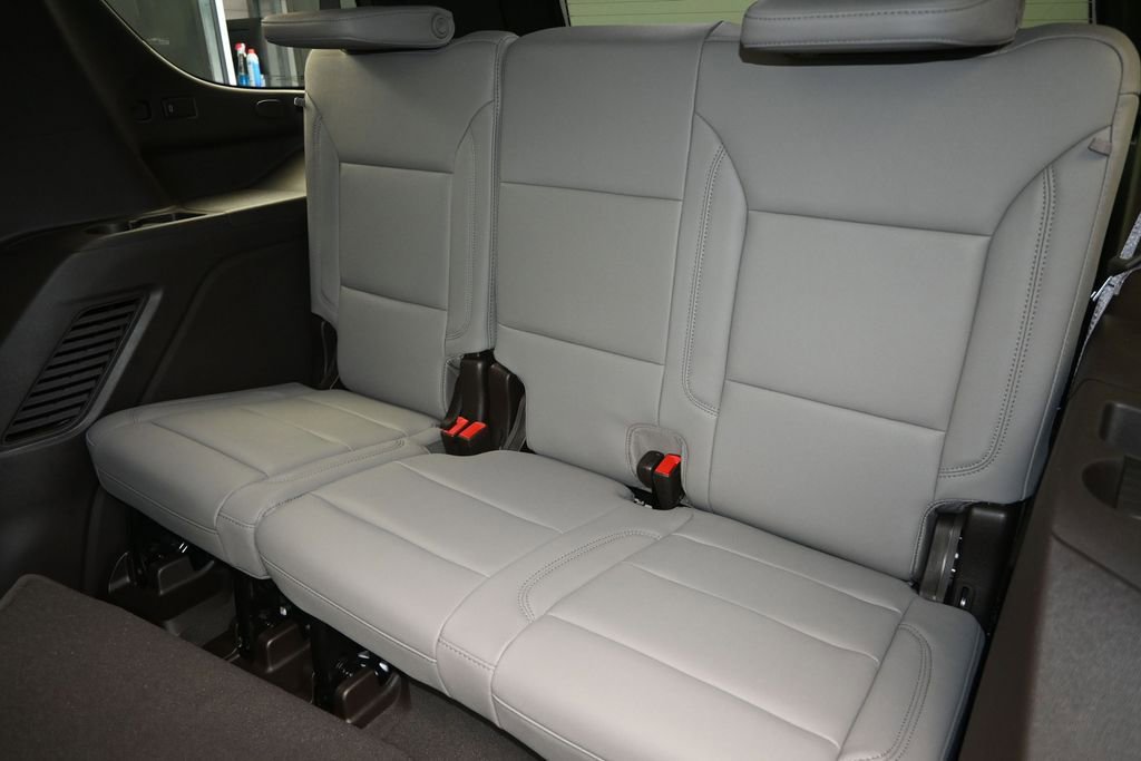 New 2026 Chevrolet Tahoe Z71 w/ Comfort Package AWD/4WD image 17