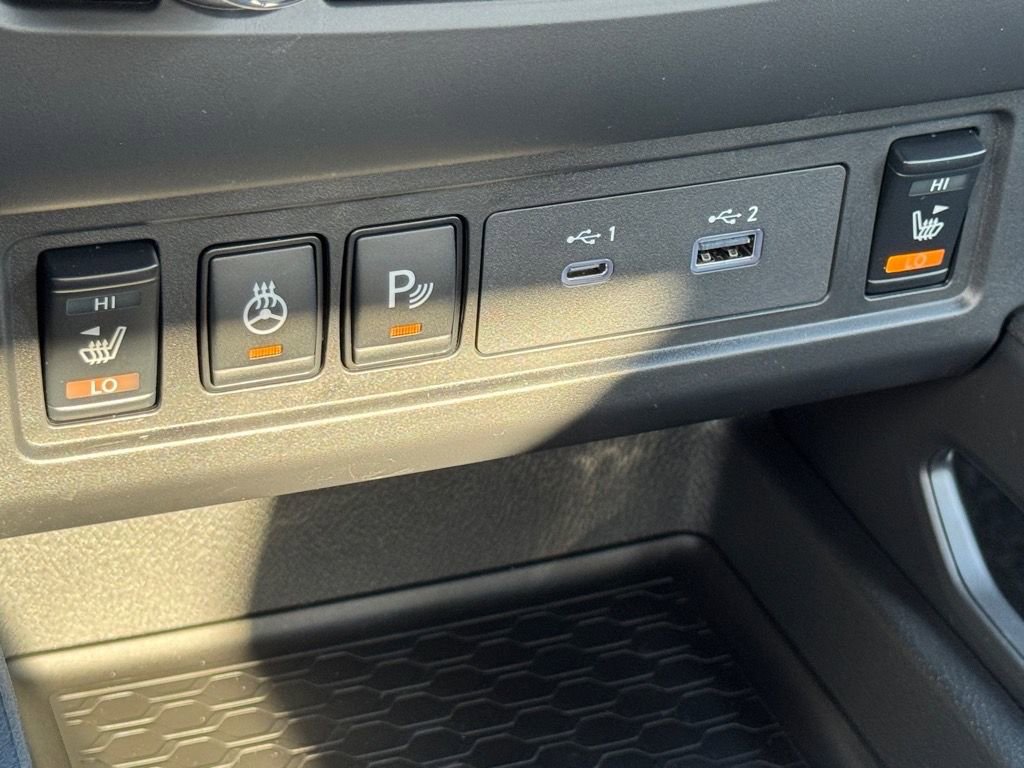 New 2026 Nissan Frontier SV w/ All-Weather Content Package image 21