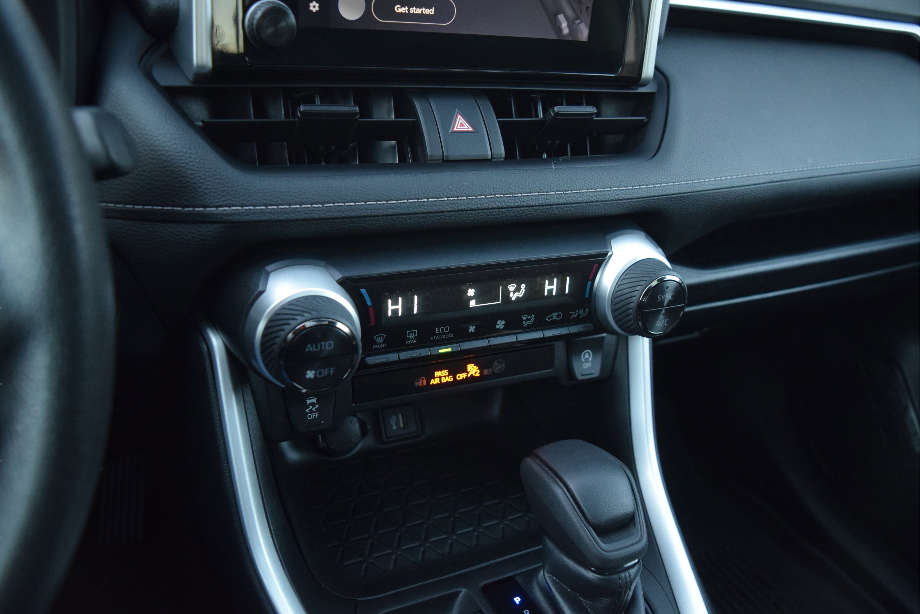 Used 2023 Toyota RAV4 XLE image 13