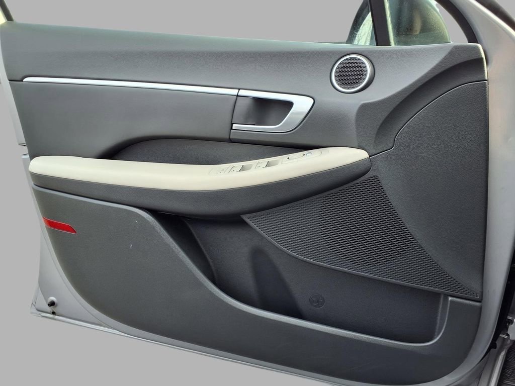 Used 2023 Hyundai Sonata SEL image 19