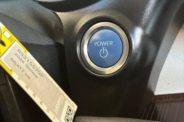 Certified 2024 Toyota Sienna XLE FWD image 22