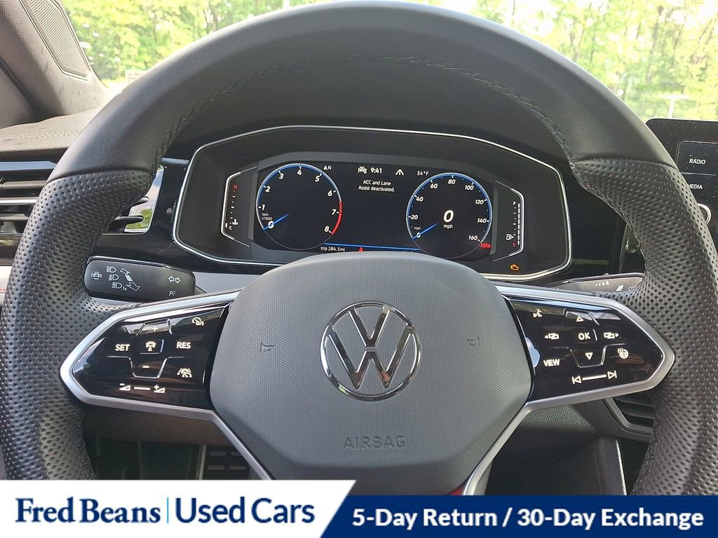 Certified 2025 Volkswagen Jetta GLI Autobahn w/ GLI Black Package FWD image 19