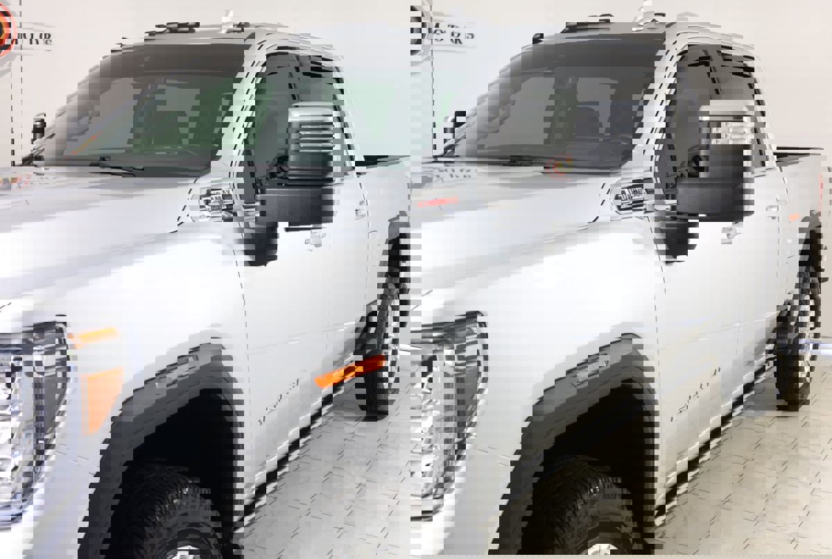 Used 2022 GMC Sierra 2500 Denali w/ Denali Ultimate Package AWD/4WD image 49