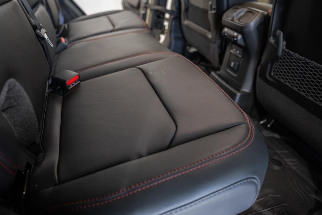New 2026 Jeep Wrangler Unlimited Rubicon 392 image 36