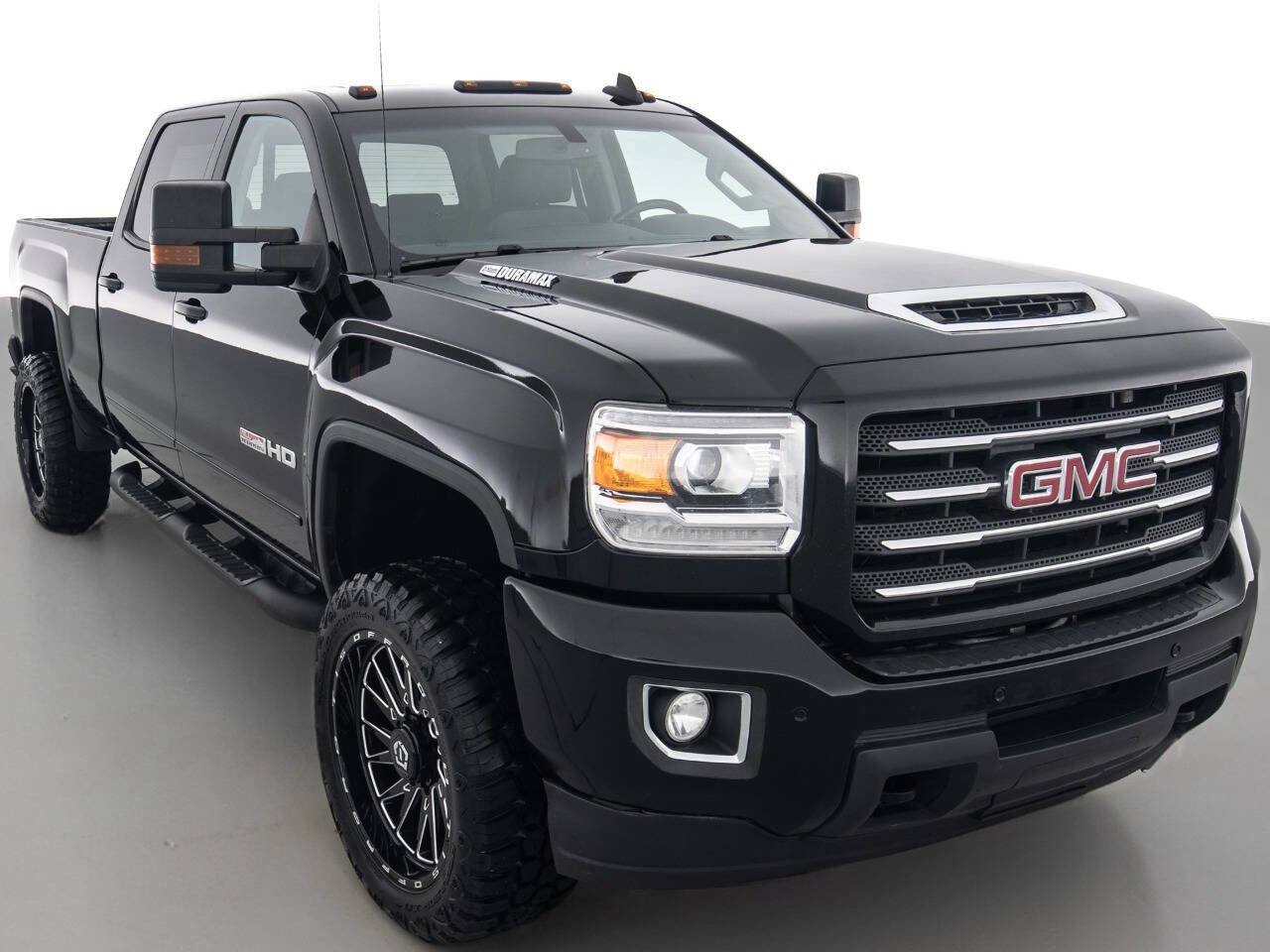 Used 2018 GMC Sierra 2500 SLT image 1
