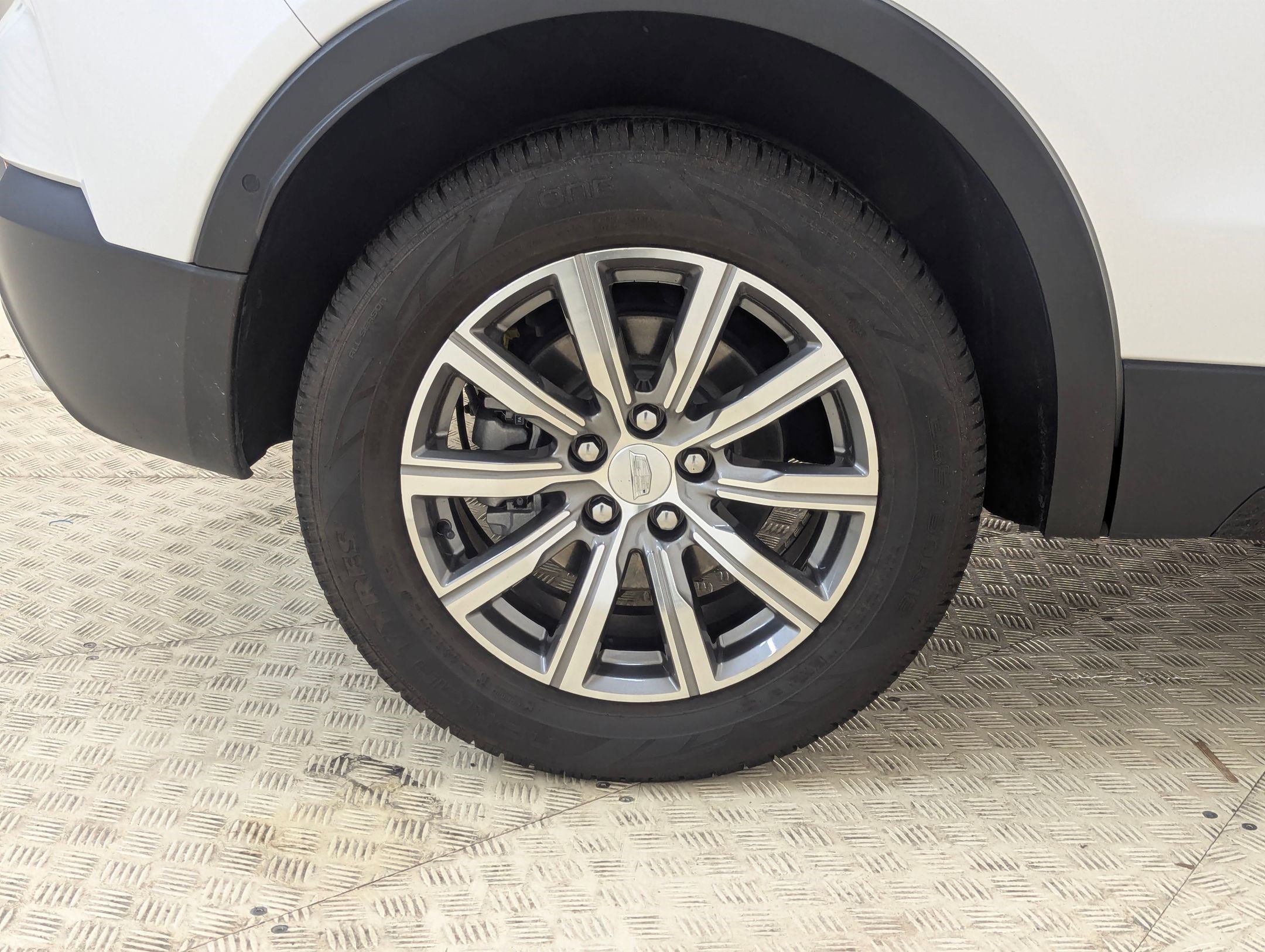 Used 2022 Cadillac XT4 Sport w/ Comfort Package image 12