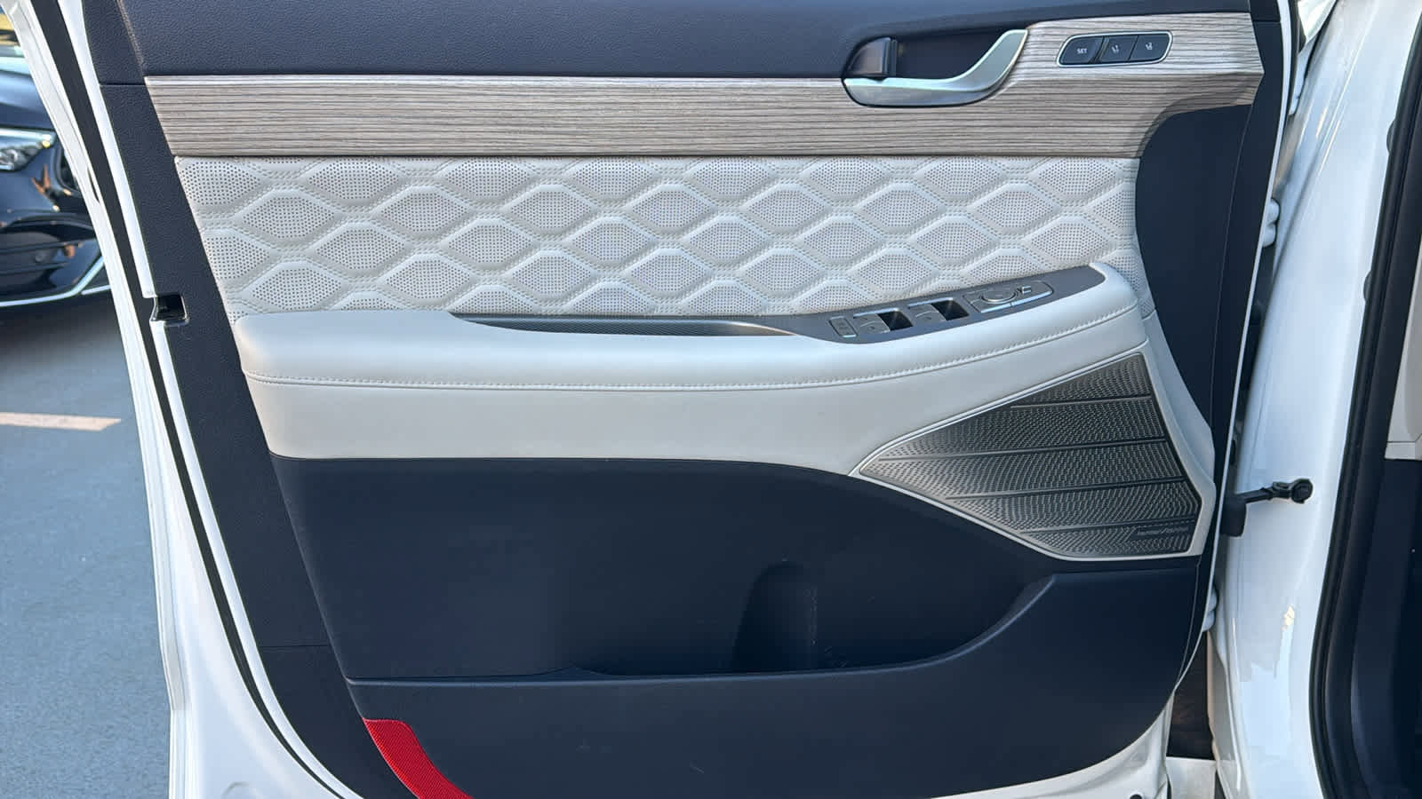 Used 2022 Hyundai Palisade Calligraphy w/ Cargo Package image 23