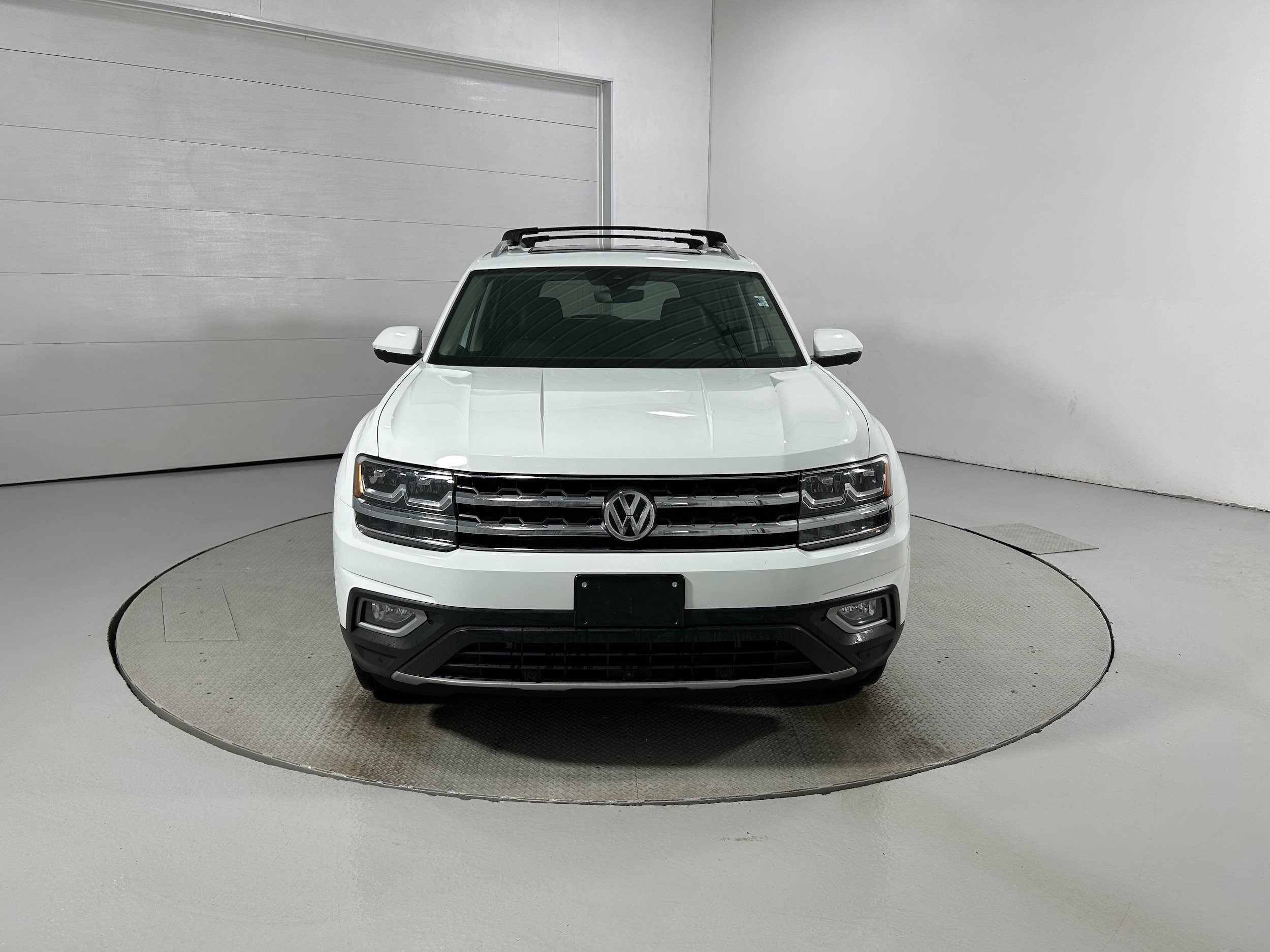 Used 2019 Volkswagen Atlas SEL Premium AWD/4WD image 17