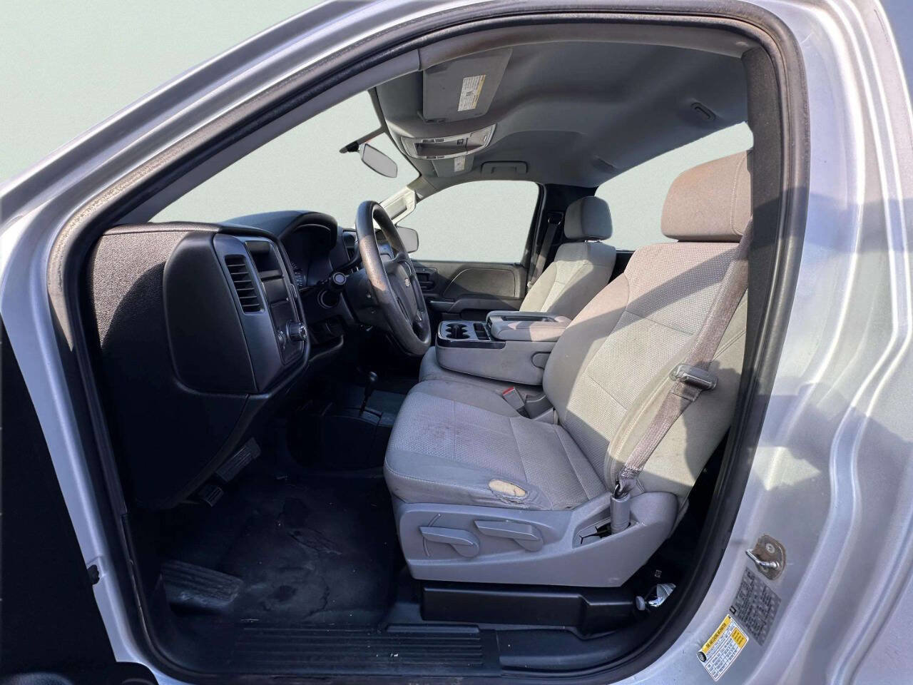 Used 2017 Chevrolet Silverado 1500 W/T w/ Trailering Package image 11