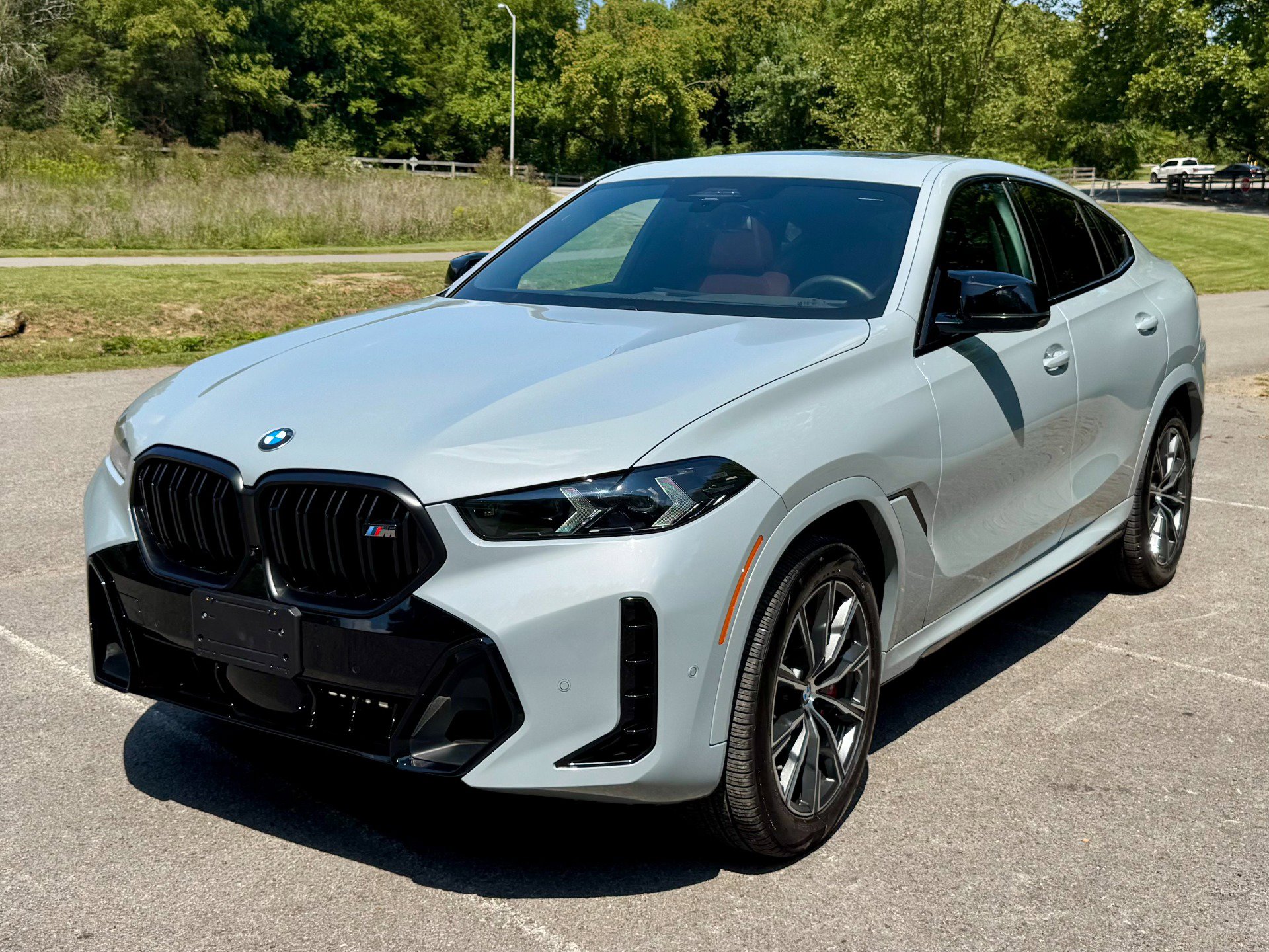 Used 2026 BMW X6 M60i image 2