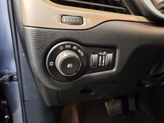 Used 2016 Jeep Cherokee Latitude w/ Safety/Convenience Group image 15