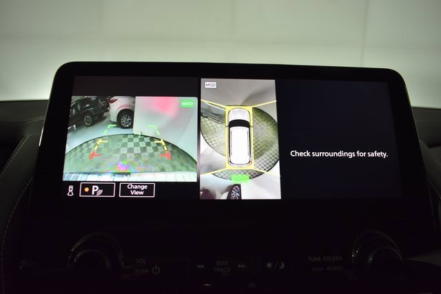 Used 2023 INFINITI QX80 Premium Select w/ All-Season Package image 24